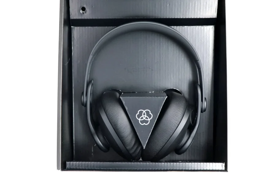 AKG K361-BT-Y3をレビュー。1万円台で買える優秀なBluetooth対応