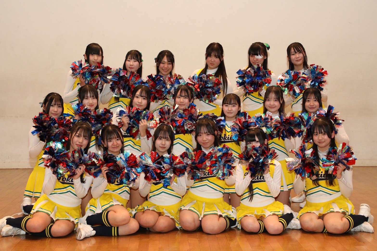 ダンス部(チアリーダー) | 学校生活 | 学校法人常磐大学 常磐大学高等学校