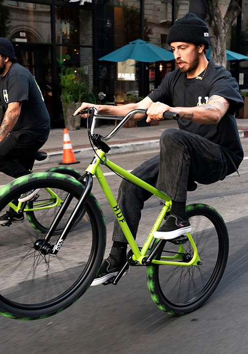 HUF、CULTとのカプセルコレクションを発表 | HIGHSNOBIETY.JP（ハイス