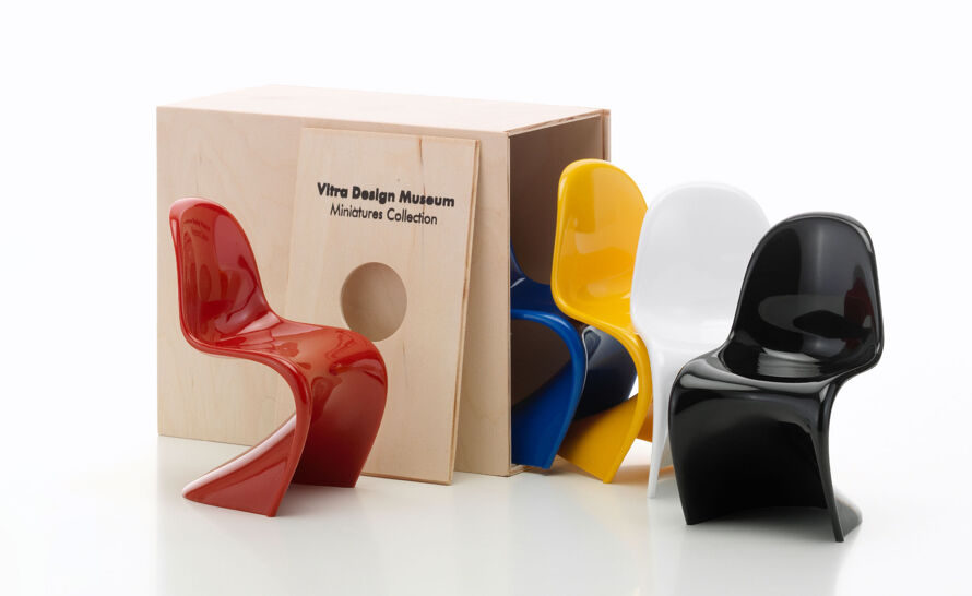 Miniature Verner Panton Chair set of 5 produced by Vitra Design