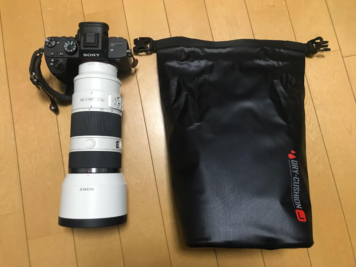 FE 70-200mm F4 G OSSレビュー。F2.8の望遠ズームレンズにはない軽さと