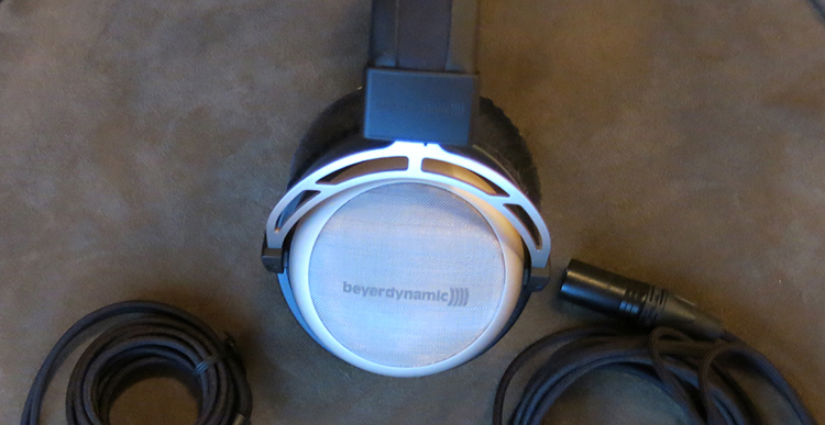 Beyerdynamic T1 Second Generation Over-the-Ear Headphones Review