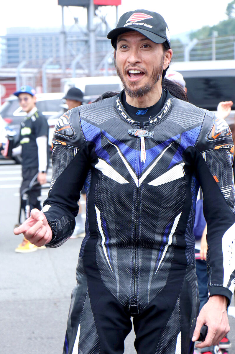 長瀬智也、TOKIO解散「俺が何か言うことではない」 バイクレース