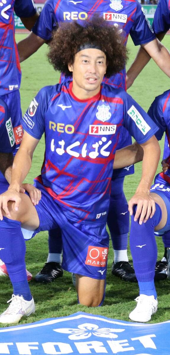 J最年長出場記録を更新したJ3福島FW三浦知良の目の前で先制ゴール