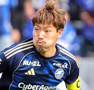 ハットトリック達成の土居聖真 イエローハット賞100万円ゲット