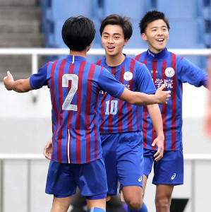 高校サッカー】山梨学院11大会ぶり2度目の優勝 同点弾のFW野田武