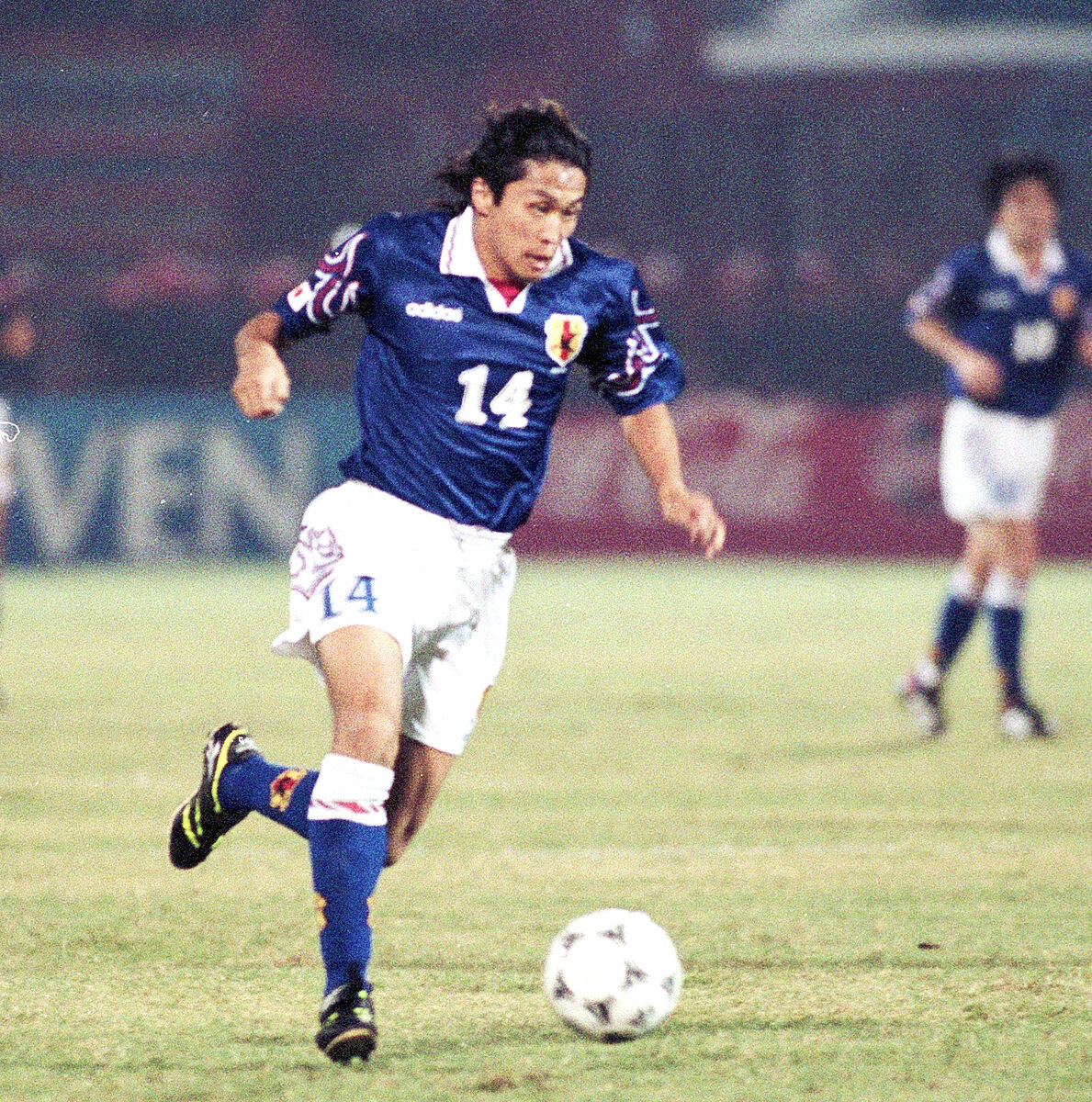 新聞締め切り寸前に決まった岡野雅行の初W杯決定ゴール - スポーツ報知