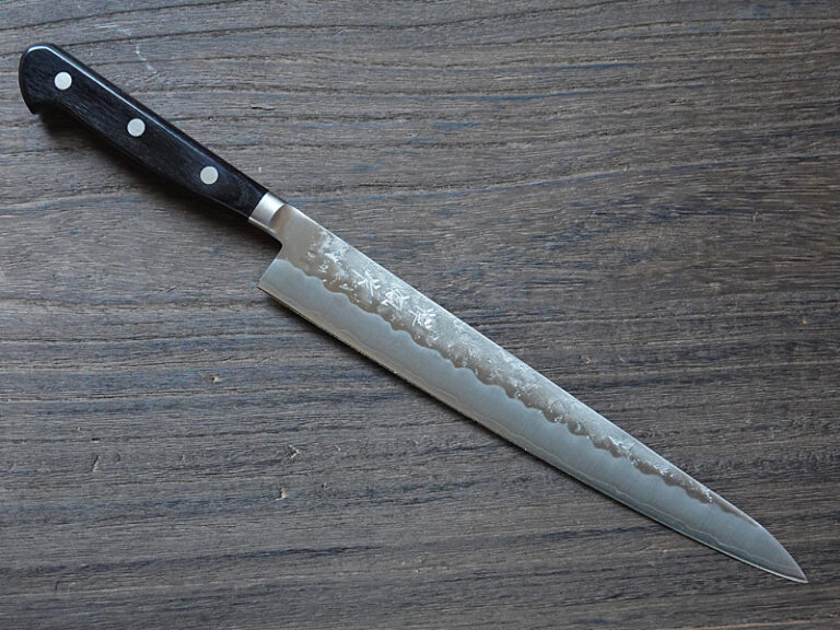 よく切れて錆びにくい。品質に定評ある銀紙三号鋼の筋引（スライサー