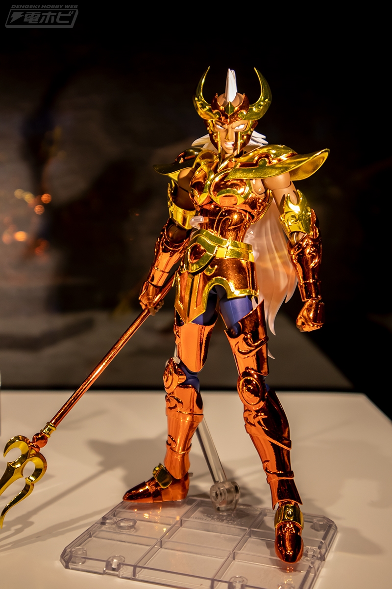 聖闘士星矢』聖闘士聖衣神話EX クリュサオルクリシュナや実物大