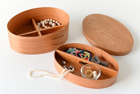 96987023.jpg?auto=format,