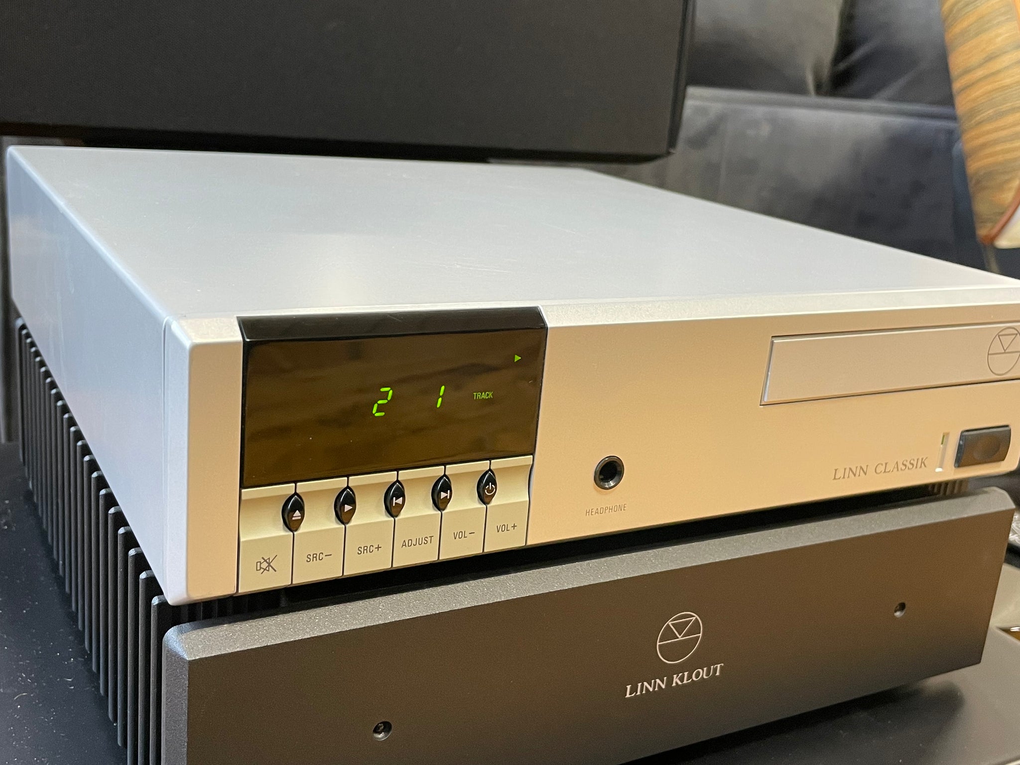 Linn, Classik CD Player/Receiver - Compact Cool (Silver) – Holt