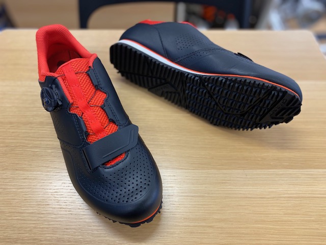 シューズ紹介】フラットペダル用シューズ GIANT PRIME（BOA）: 細沼