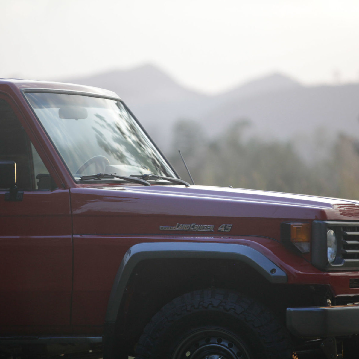 1993 FZJ70 – SHARP RED – House Of Cruisers