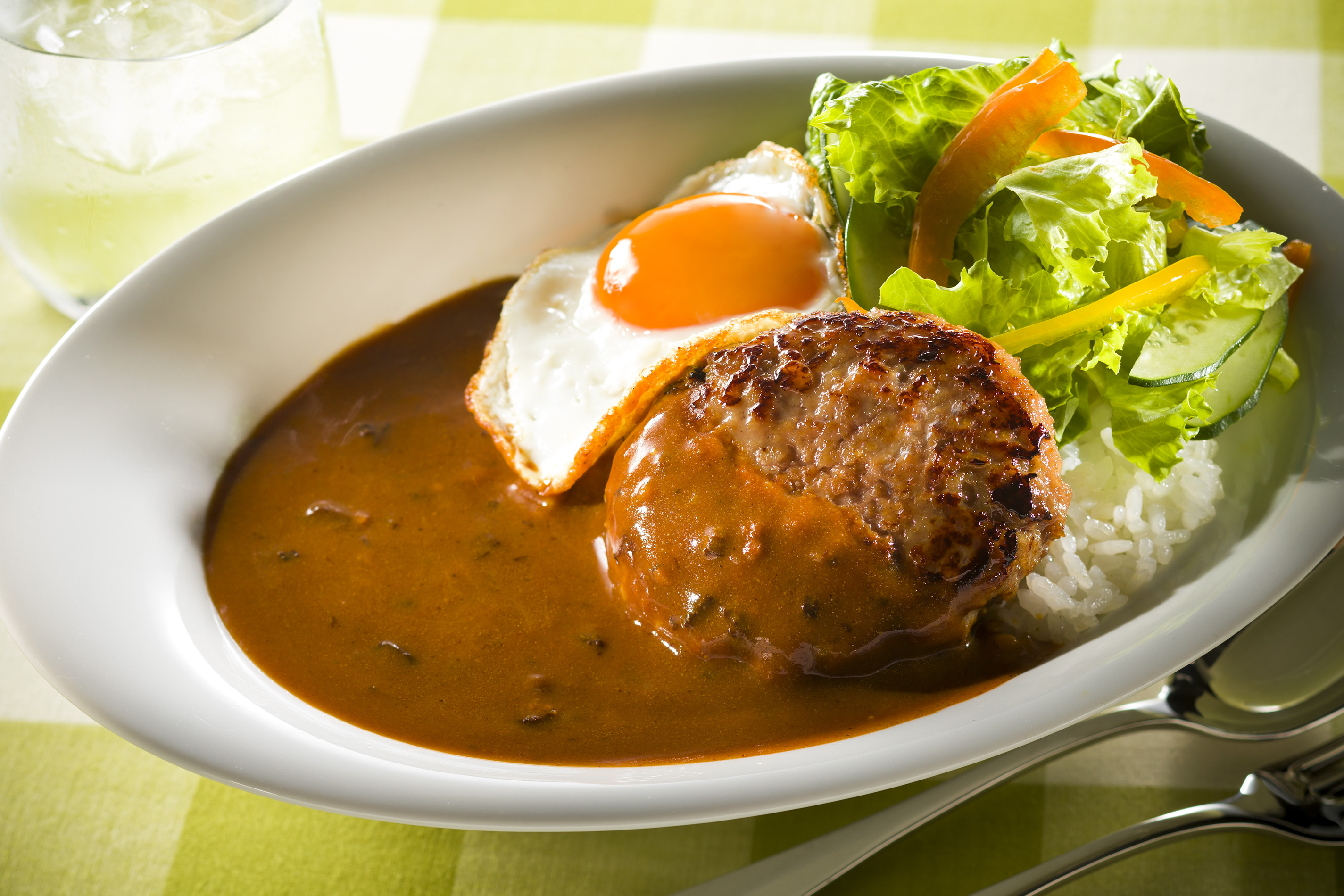 ハウス「プロ クオリティ ビーフカレー4袋入り」＜まろやかブレンド＞8