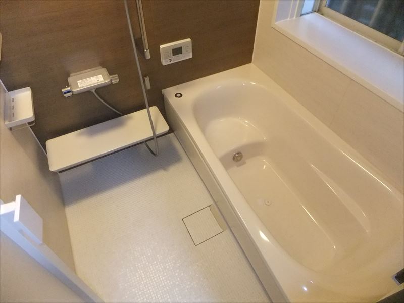 ユニットバスサイズの確認方法と選び方｜サイズアップ方法も解説