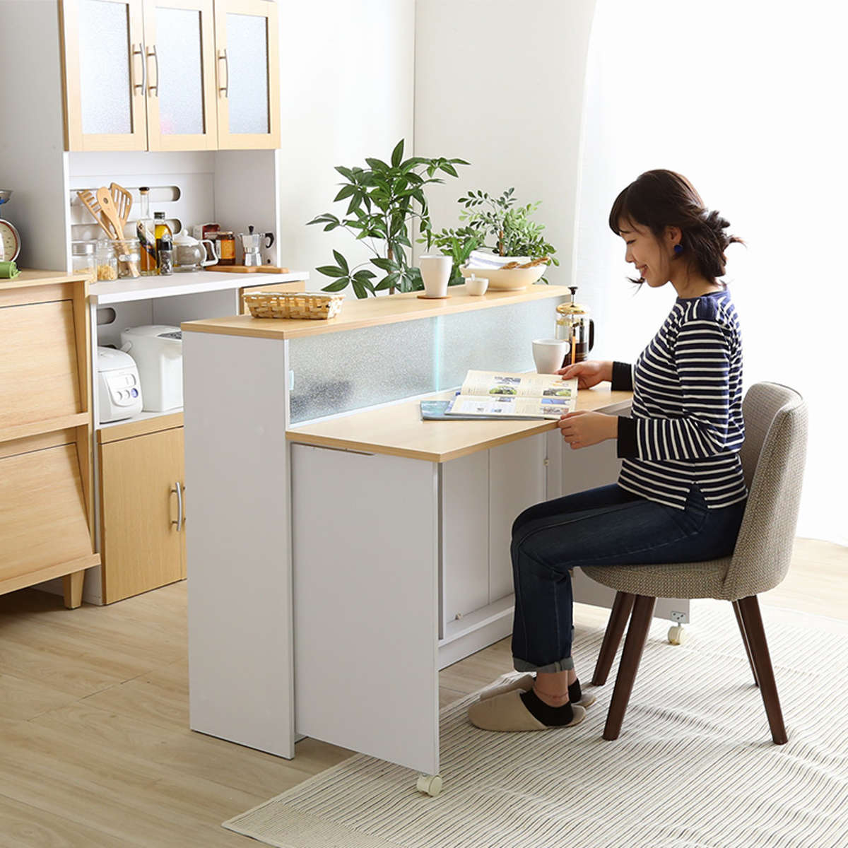 キッチンカウンター 幅120cm 片バタテーブル 間仕切り ガラス戸棚付