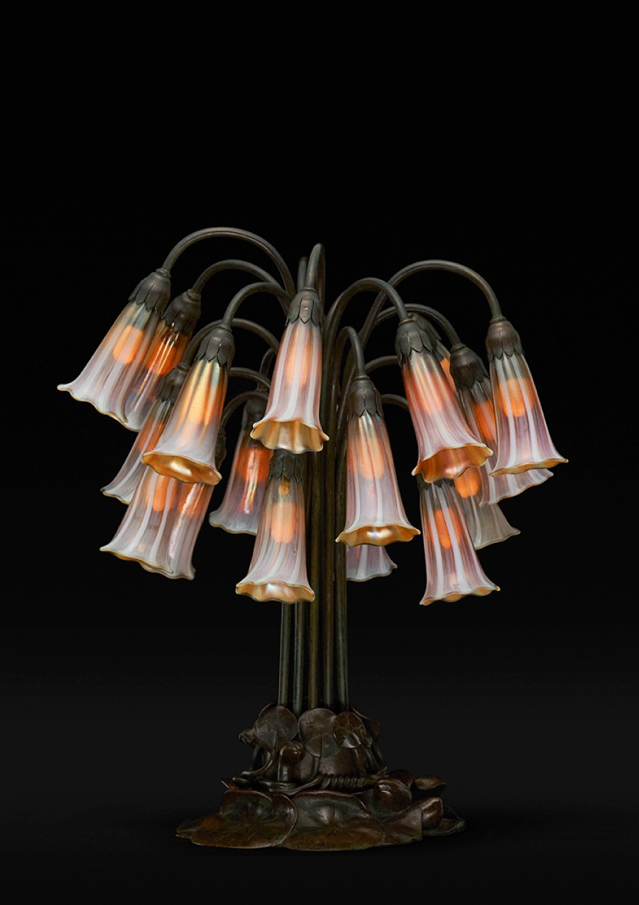 18灯リリー・ランプ｜コレクション｜飛驒高山美術館 Hida Takayama