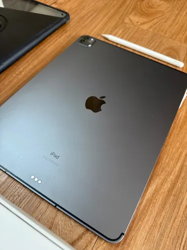 Ipad Pro 12`9 M1 5th Prata 128gb Wifi + Cel + Apple Pencil