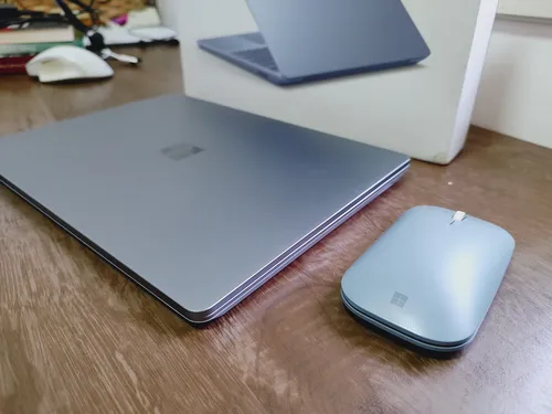 Microsoft Surface Laptop Go 2 - I5 (11th), 8gb, 256gb, Touch Cinza