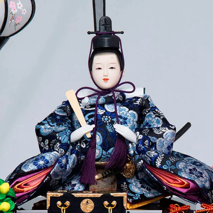 凛香 親王ケース飾り w23047 – 福仙