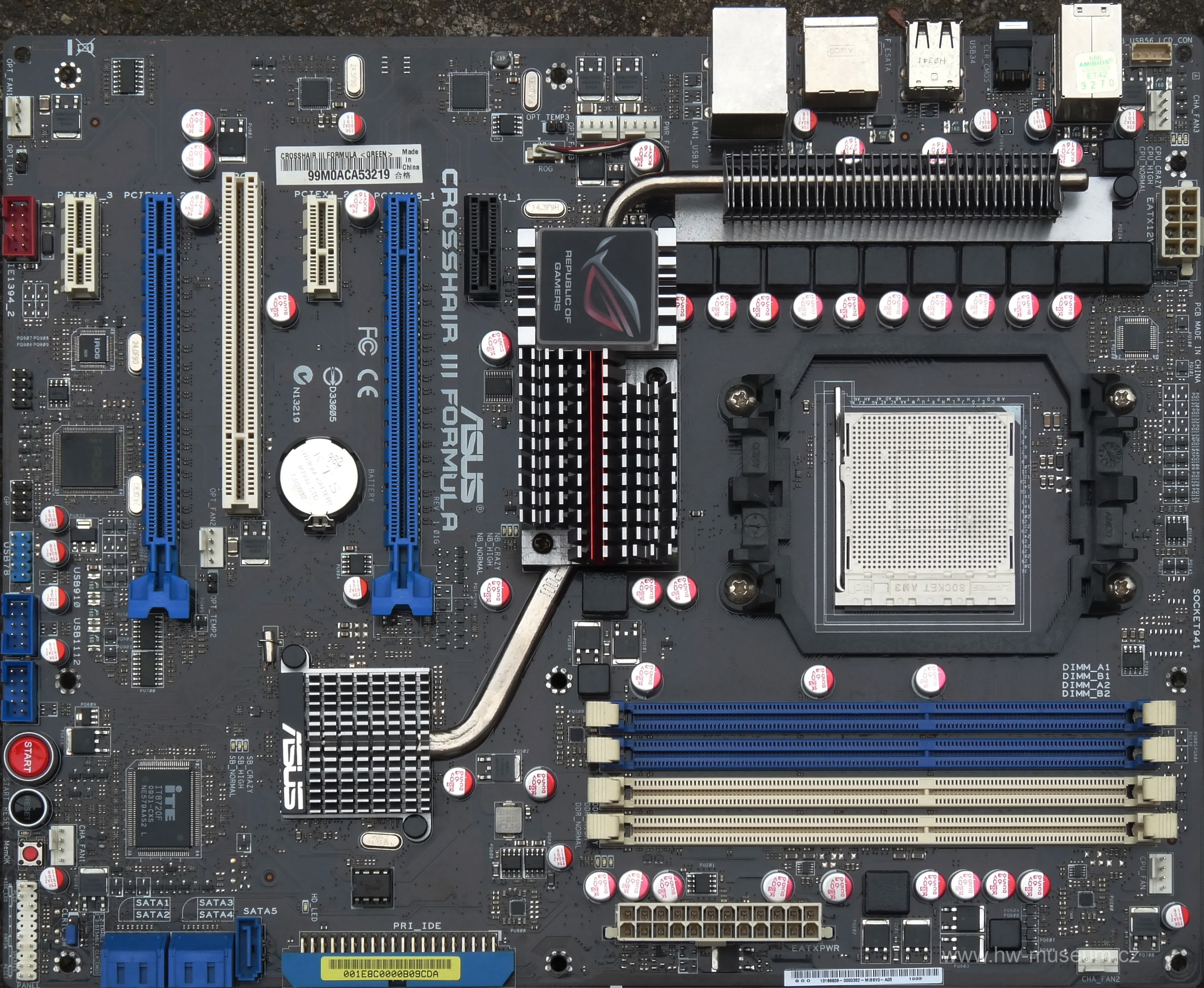 Asus Crosshair III Formula - Hardware museum
