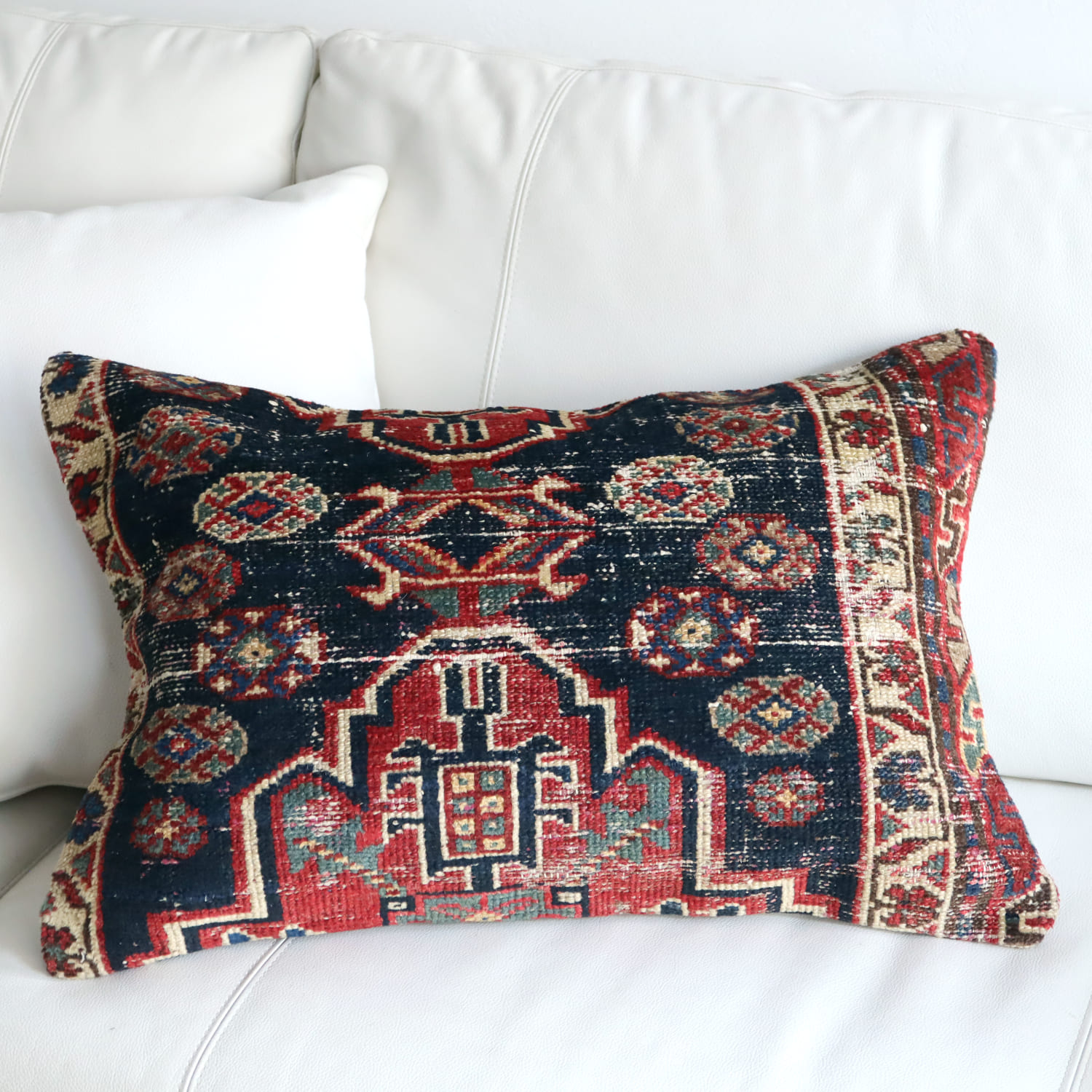 横長キリムクッション / ガラタバザール