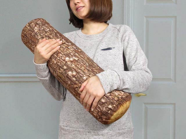 Mero Wings フォレスト ログ クッション Forest Log | □interior