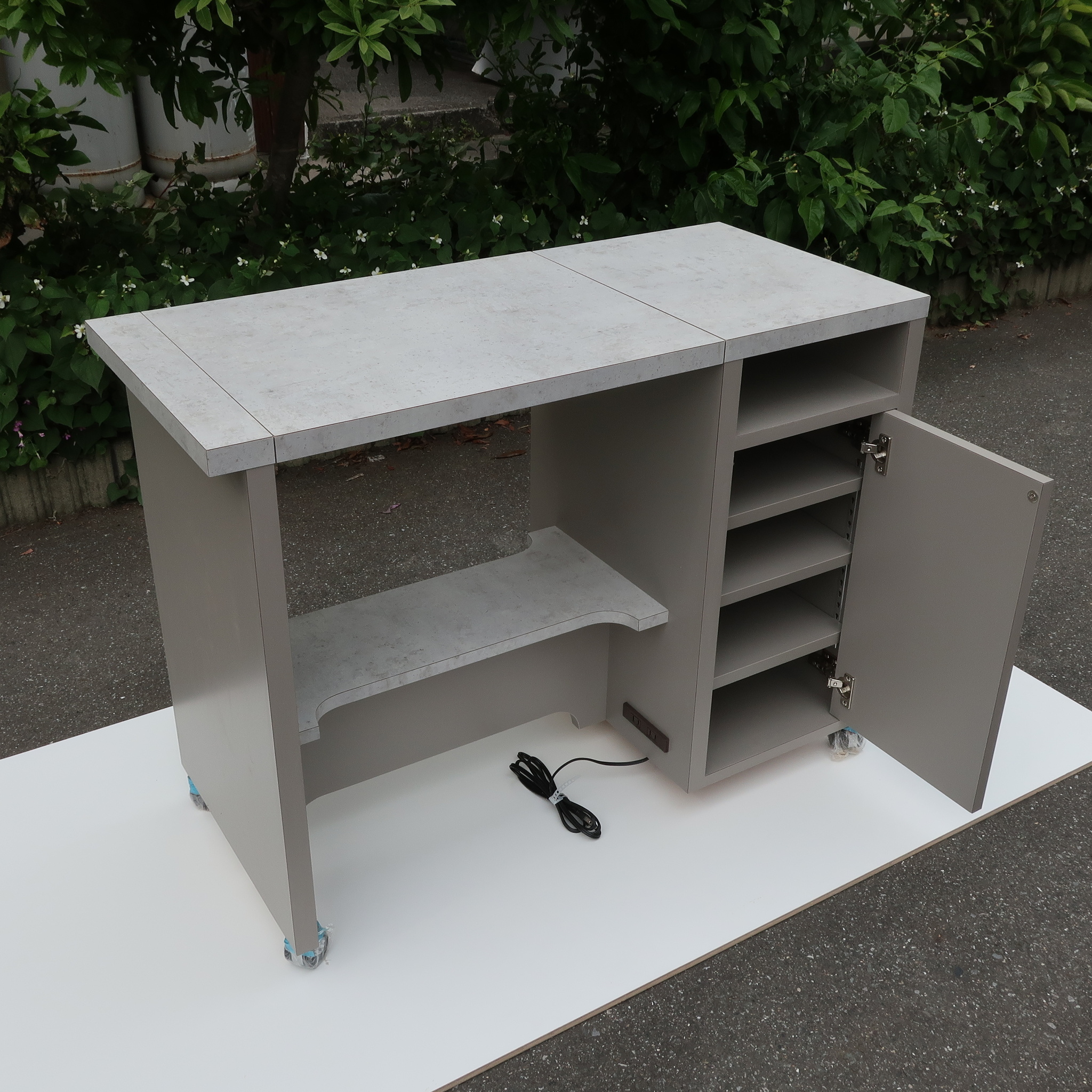 ハンドフット兼用ネイルデスク｜idewoodworkingの公式ホームページ