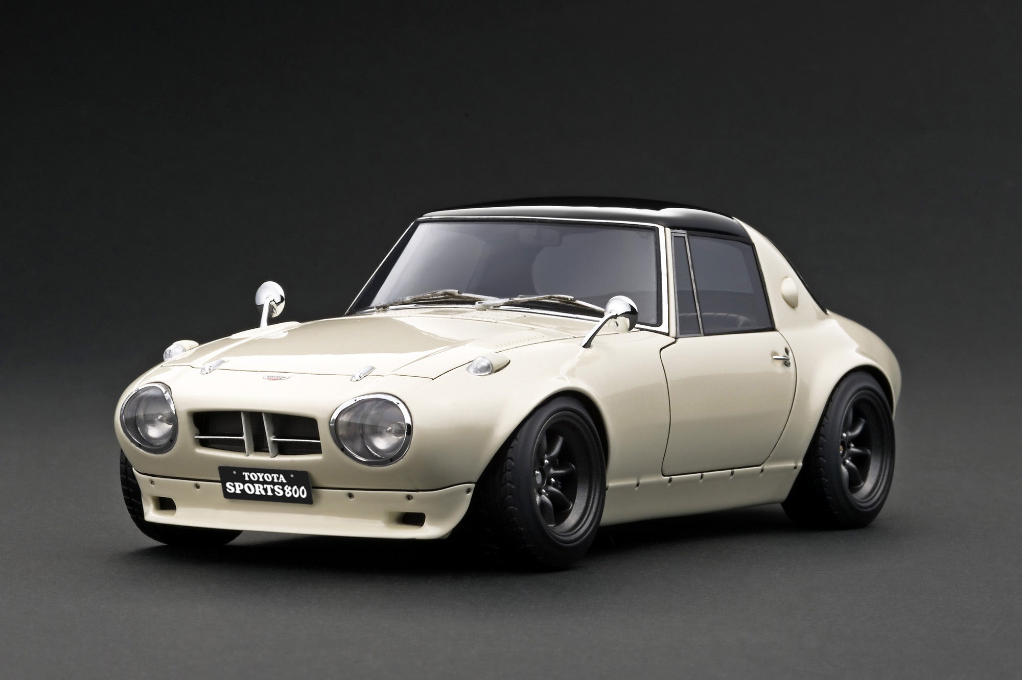 IG3090 Toyota Sports 800 NOB Hachi Ver White (Ivory) – ignition model