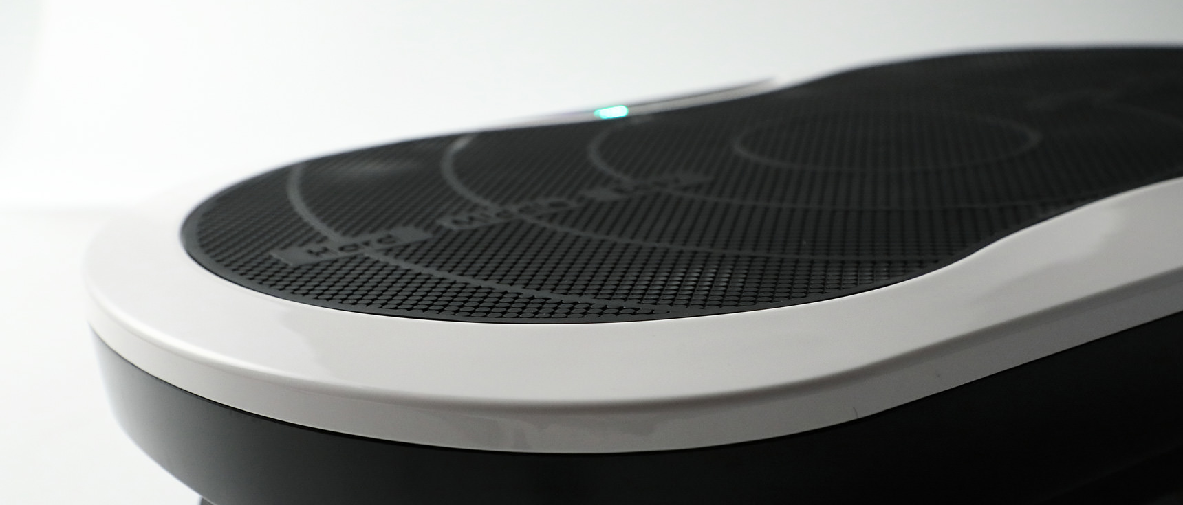 国内初の3D立体振動。家庭用フィットネス機器『3Dエクサウェーブ