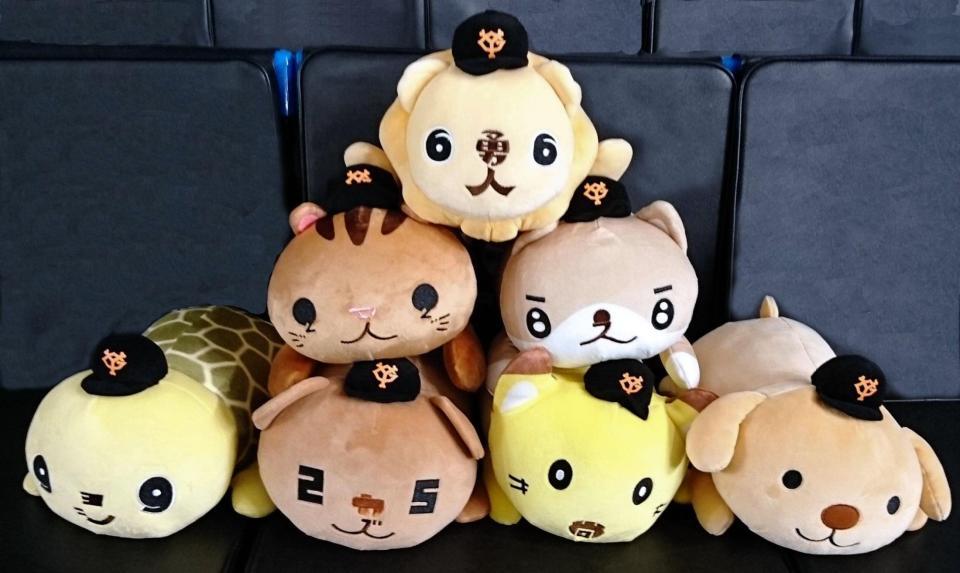 巨人 パペットシリーズ新商品「ぬいぐるみクッション」と「ペンポーチ