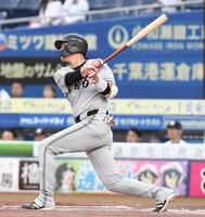 巨人・坂本勇人の今季1号ソロで先制 今季89打席目で待望の一発/野球