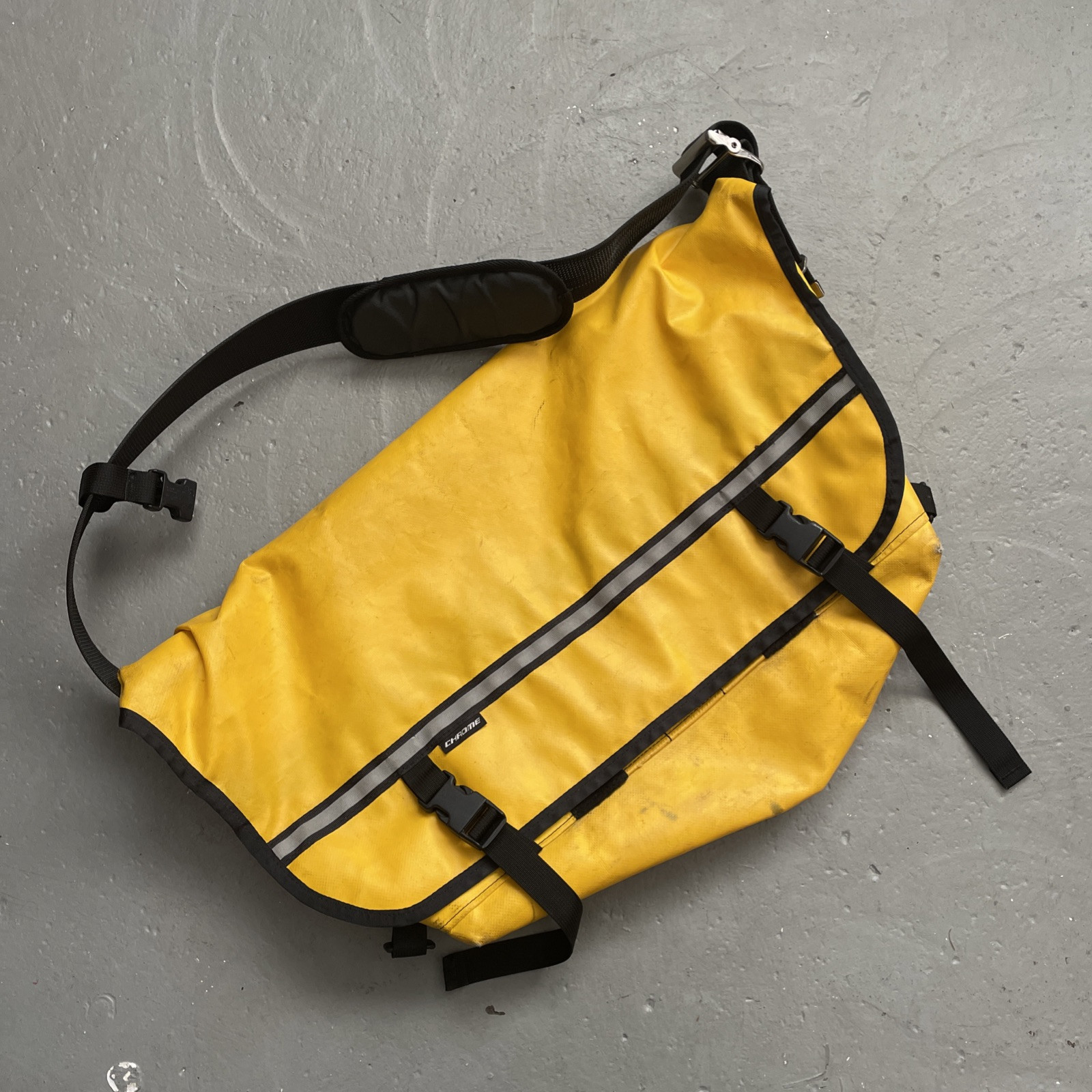 Vintage 1990s Chrome Industries 1st Gen Messenger Bag Made USA