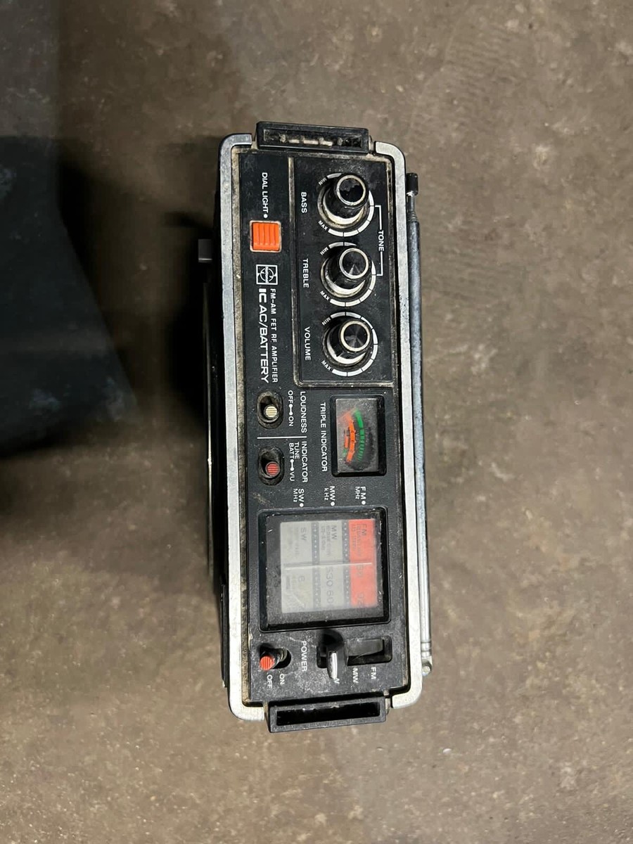 National Panasonic FM-AM 3band Shortwaves Receiver COUGAR Model RF