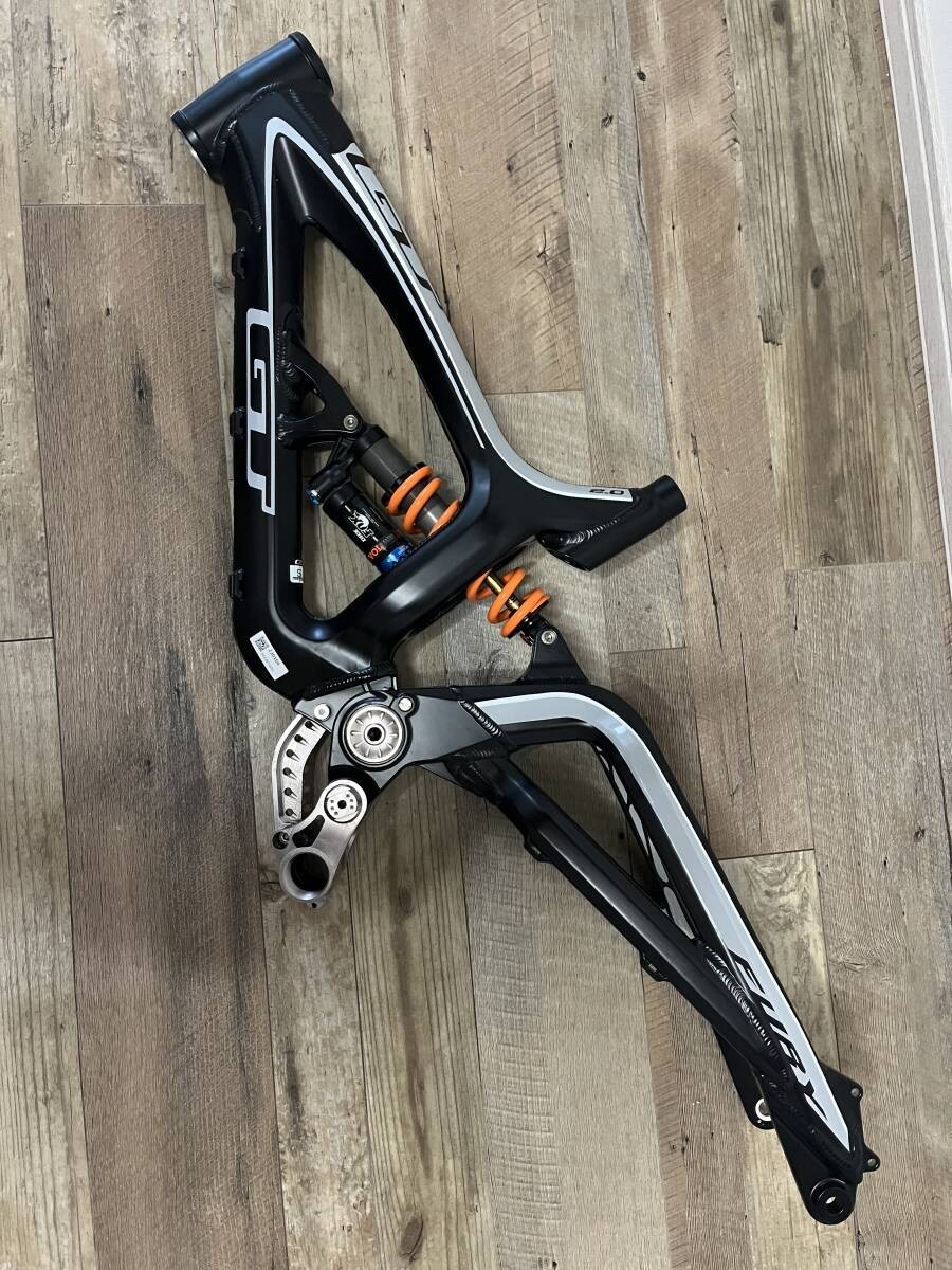 GT Fury 2.0 Downhill Mountain Bike Frame Size S Free Shipping From
