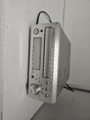Denon UD-M30 CD Player Receiver Hi Fi Unit Turn On But Not