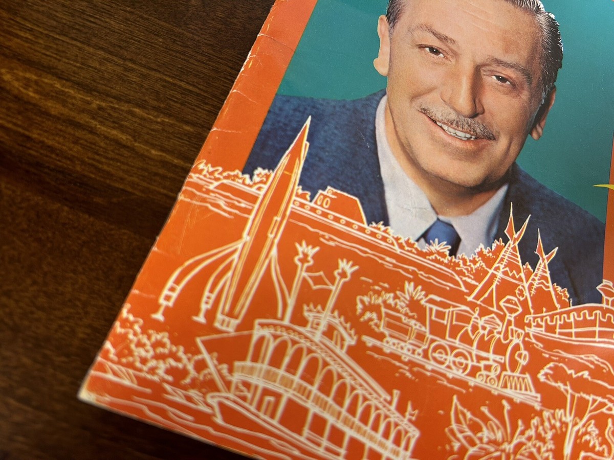 Vintage Walt Disney's Guide to Disneyland, 1960's Brochure | eBay