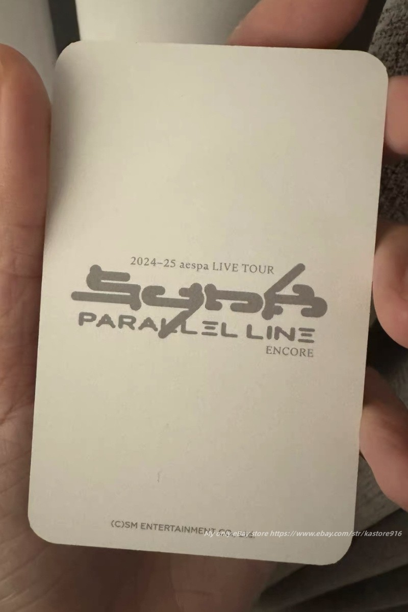 Aespa KARINA PINK HOODIE PHOTOCARD 2024 -25 LIVE TOUR SYNK