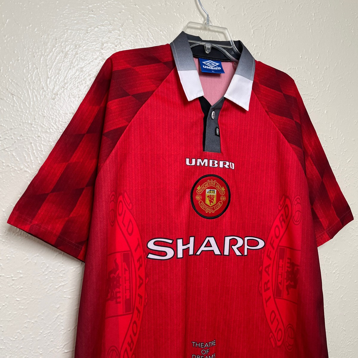 Vintage Umbro Manchester United Jersey Mens XL Red Soccer Premier