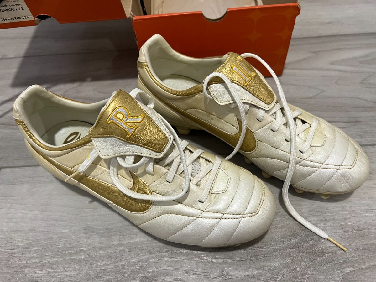 Nike Air Legend Ronaldinho White Gold R10 FG soccer cleats boots