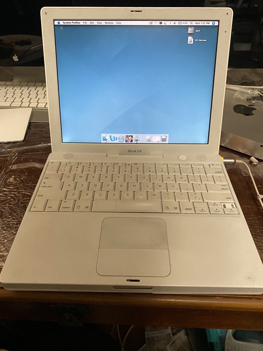 Apple iBook A1054 12.1