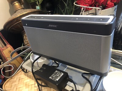 Bose Soundlink III Bluetooth Speaker Silver Bose Sound Nice Strong