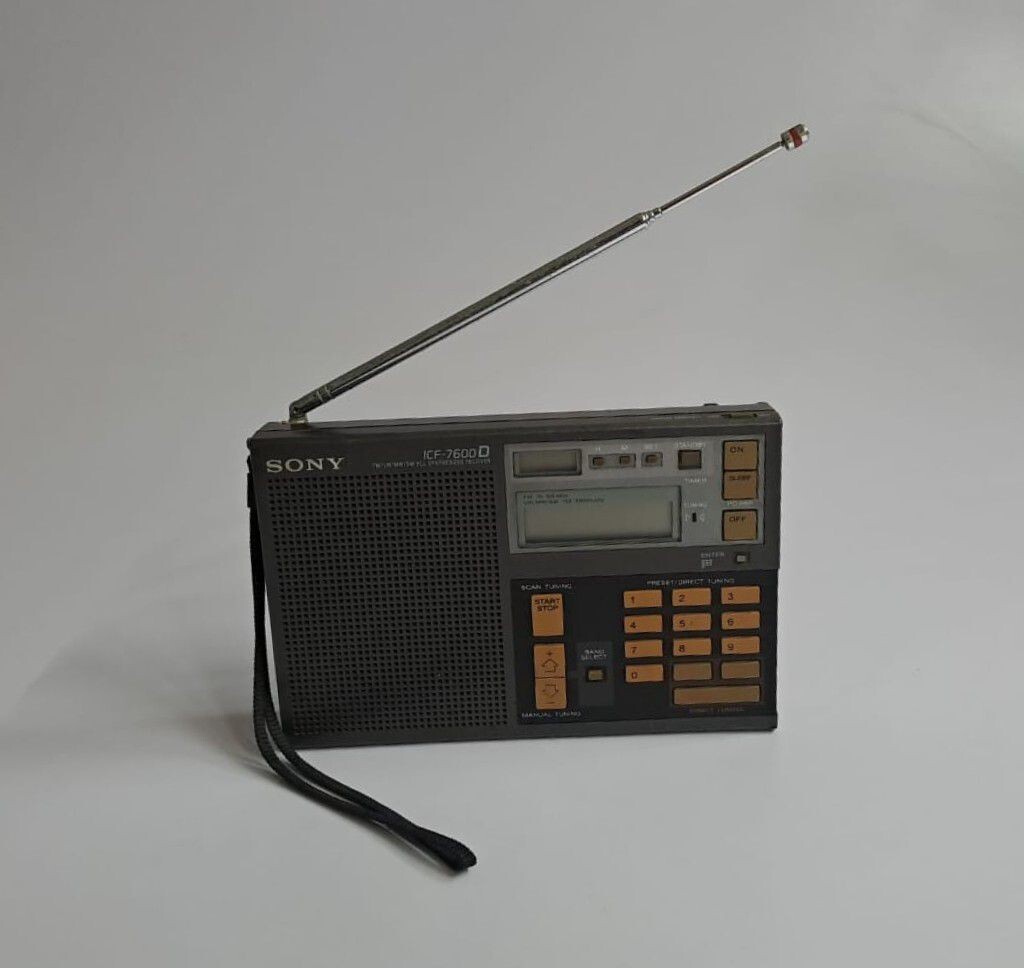 SONY ワールドバンドラジオ ICF-7600DS 元箱有 Sony Portable World