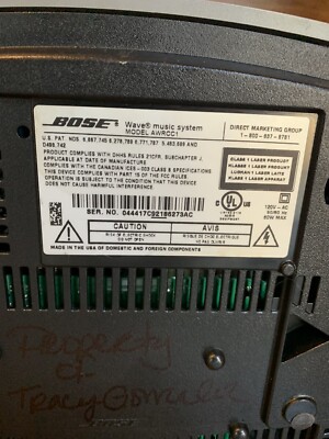 Bose Wave Music System AWRCC1 / CD Player And remote. Works Great