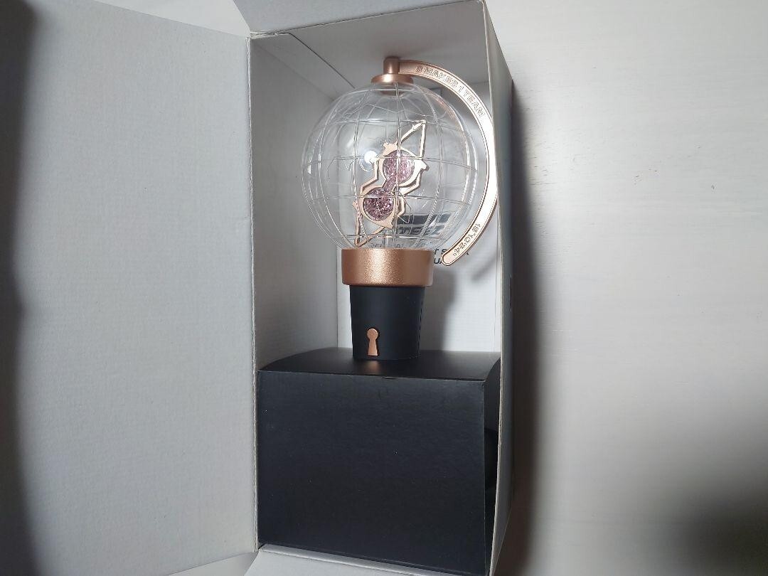 ATEEZ Official Pen Light Stick LIGHTINY Version 1 Limited Edition