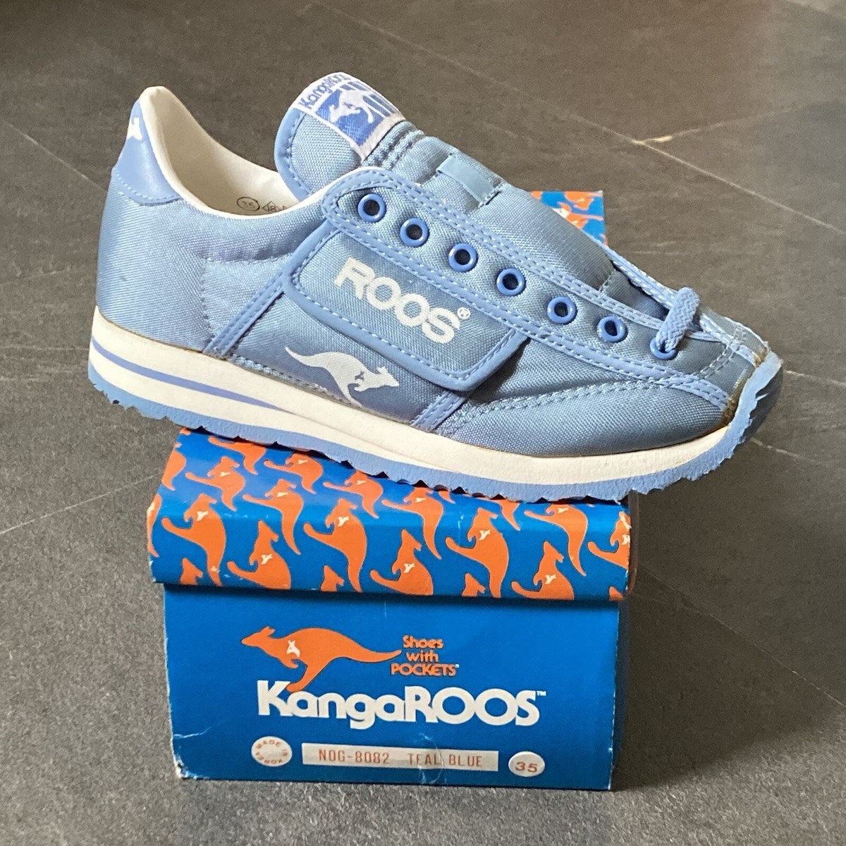 Vintage 1980s kangaROOS UK 2.5 EU35 Deadstock Sneakers Trainers