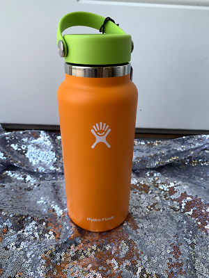 hydro flask 32 oz NEW MyHydro Orange with green flex cape Wide