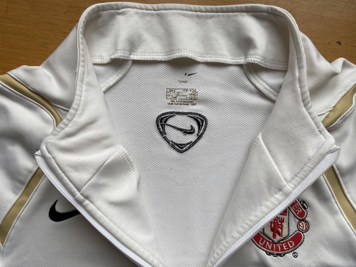MANCHESTER UNITED 2006 2007 1/4 ZIP TRAINING SWEATSHIRT NIKE