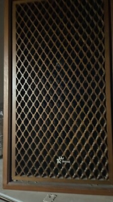 Sansui SP 1001 Stereo Speakers, immaculate condition.still in foam