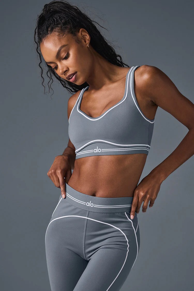 NWT Alo Yoga Airbrush Heart Throb Bra & Leggings Set in Steel Grey